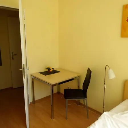 Forsthaus Apartment *